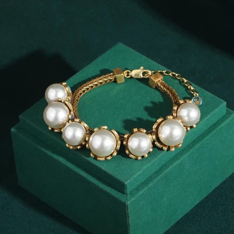 Femme Vintage Naturel Perle d'eau douce mariage Conception Breloque Couleur or Antique Bracelet