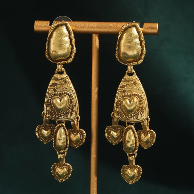 Femme Gothique Carved Shape Cœur Antique Vintage pendantes Couleur or Indian Dangle Boucles d'oreilles