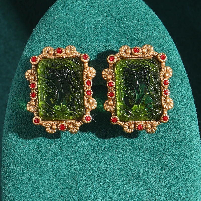 Rectangle Couleur or Vert Antique Relief Palace Verre mariage Breloque Vintage clous Boucles d'oreilles